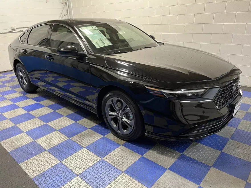 2025 Honda Accord Hybrid EX-L photo 1