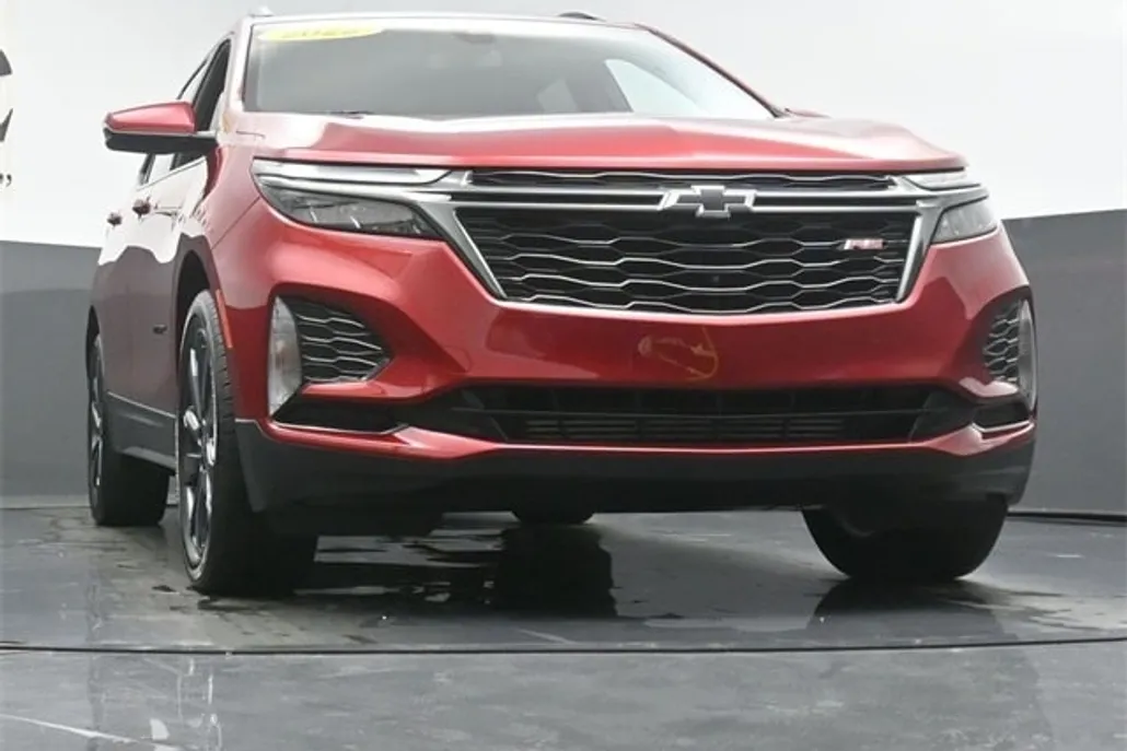 2022 Chevrolet Equinox RS photo 1
