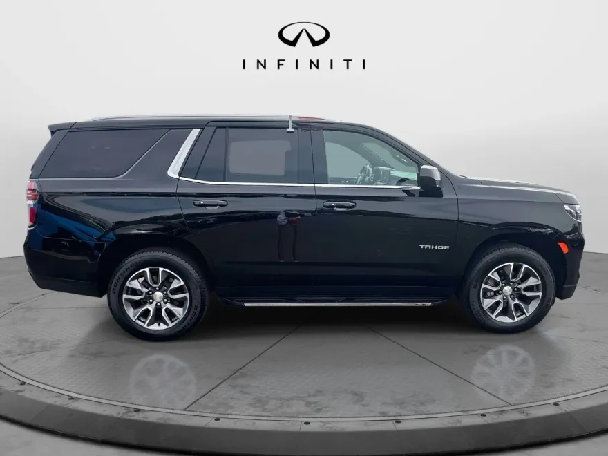 2023 Chevrolet Tahoe LS photo 1