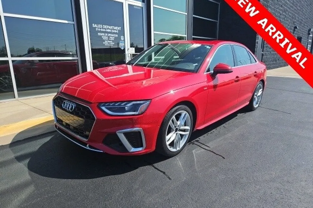 2023 Audi A4 S line Quattro Premium Plus photo 1