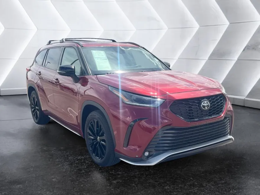 2023 Toyota Highlander XSE photo 1
