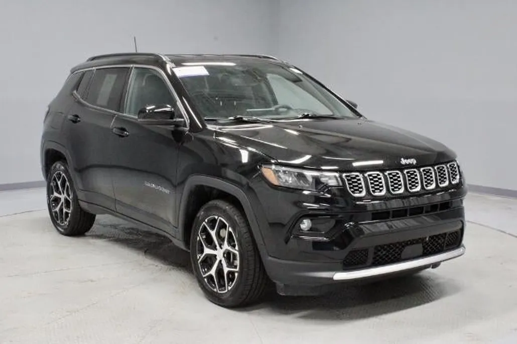 2024 Jeep Compass Limited photo 1