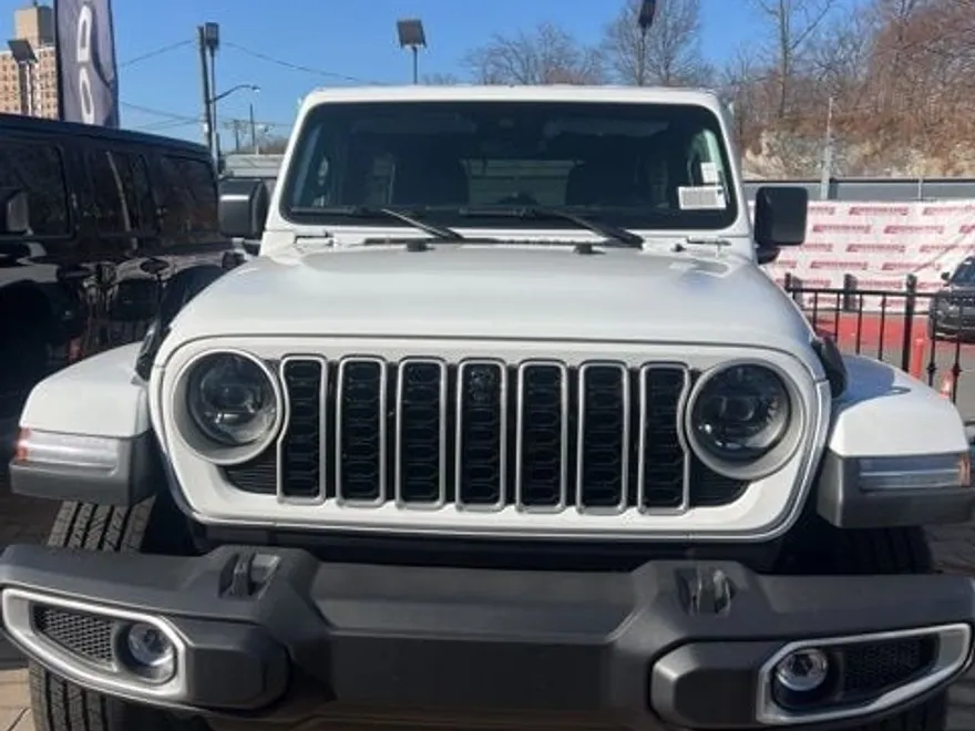 2025 Jeep Wrangler Sahara photo 1