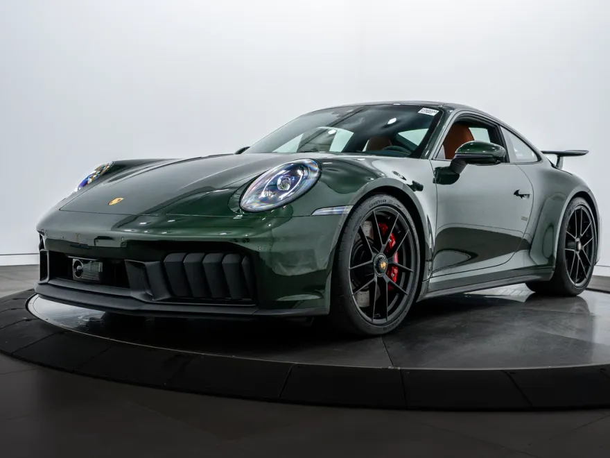 2026 Porsche 911 4 GTS photo 1