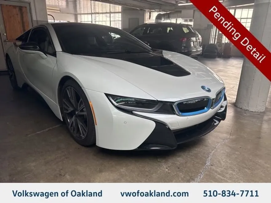 2015 Bmw i8 8-Series photo 1