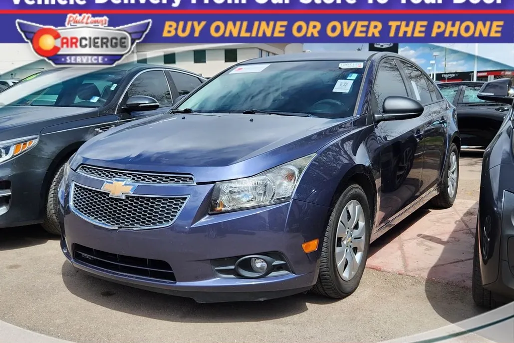 2014 Chevrolet Cruze LS photo 1