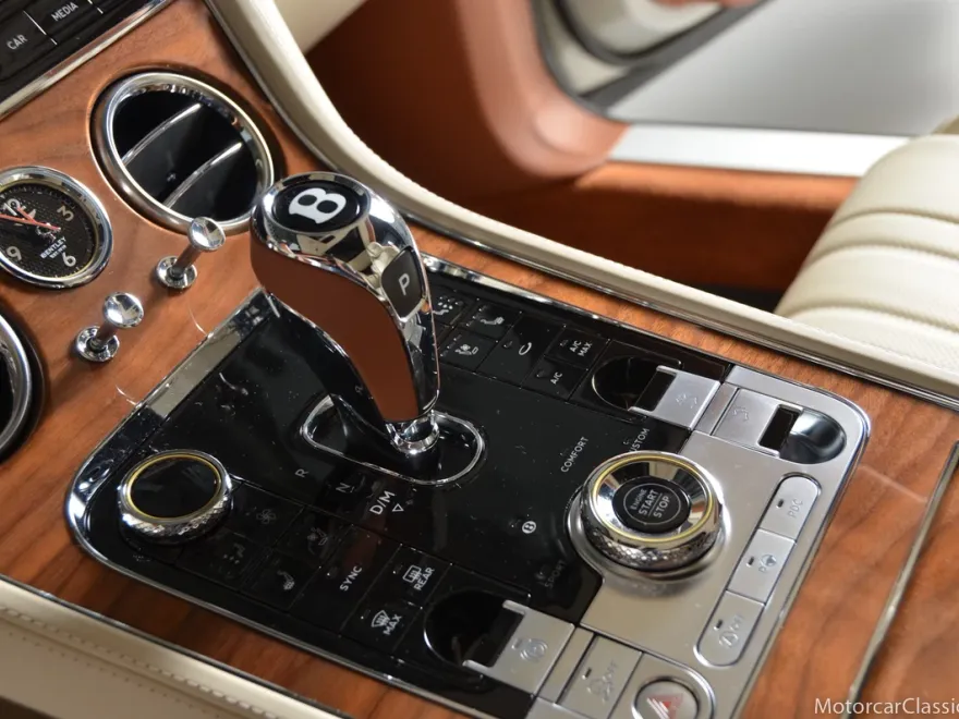 2022 Bentley Continental V8 photo 36