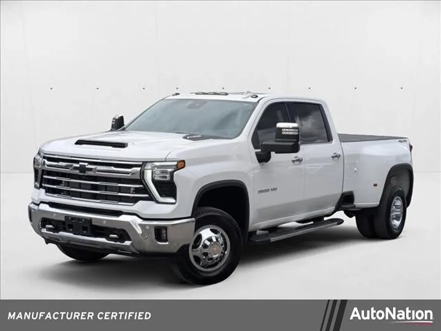 2024 Chevrolet Silverado 3500HD LTZ photo 1