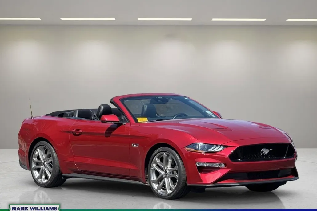 2023 Ford Mustang GT Premium photo 1