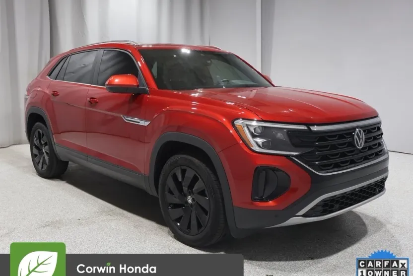2024 Volkswagen Atlas Cross Sport SE Technology photo 1
