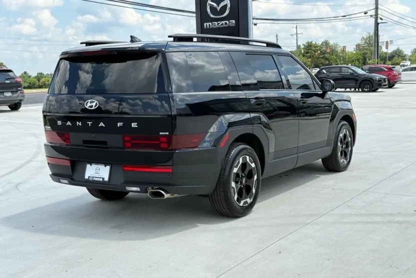 2024 Hyundai Santa Fe SEL photo 1