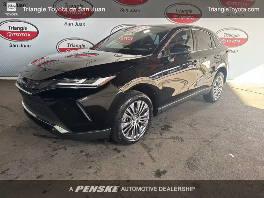 2023 Toyota Venza Limited photo 1