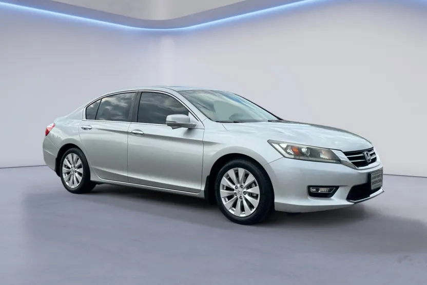 2013 Honda Accord EX-L photo 1