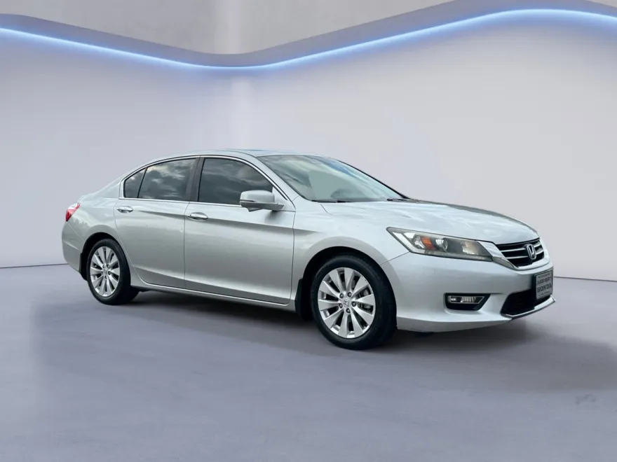 2013 Honda Accord EX-L photo 1