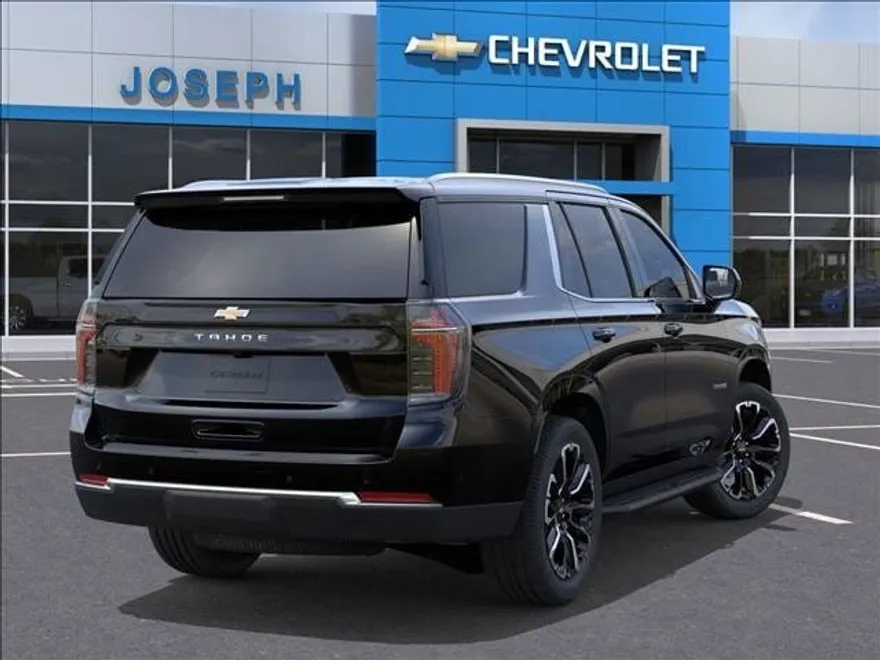 2026 Chevrolet Tahoe LS photo 1