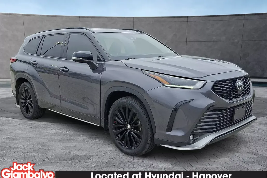 2023 Toyota Highlander XSE photo 1