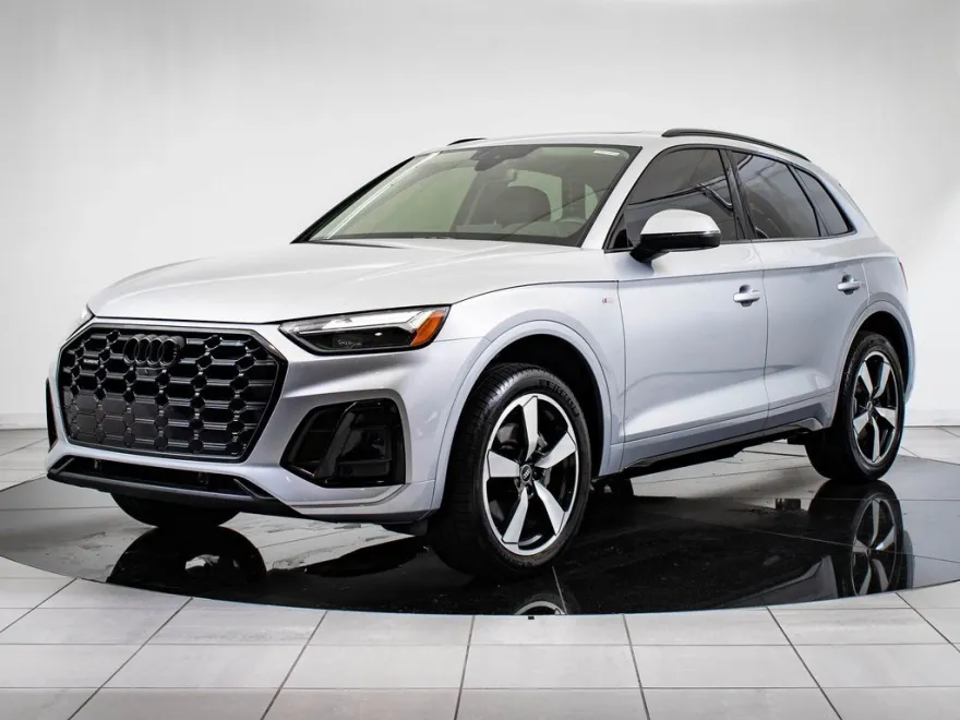 2022 Audi Q5 45 S line Premium photo 1