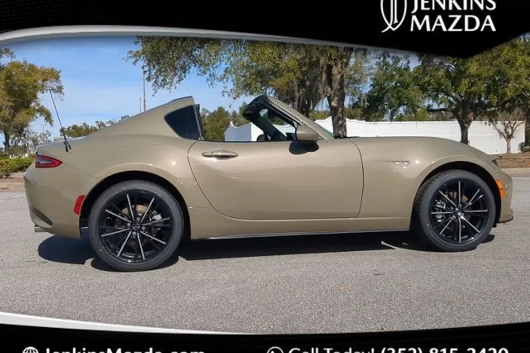 2024 Mazda MX-5 Miata Miata RF Grand Touring photo 1