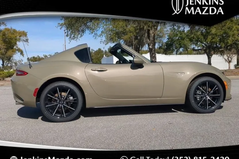 2024 Mazda MX-5 Miata Miata RF Grand Touring photo 1