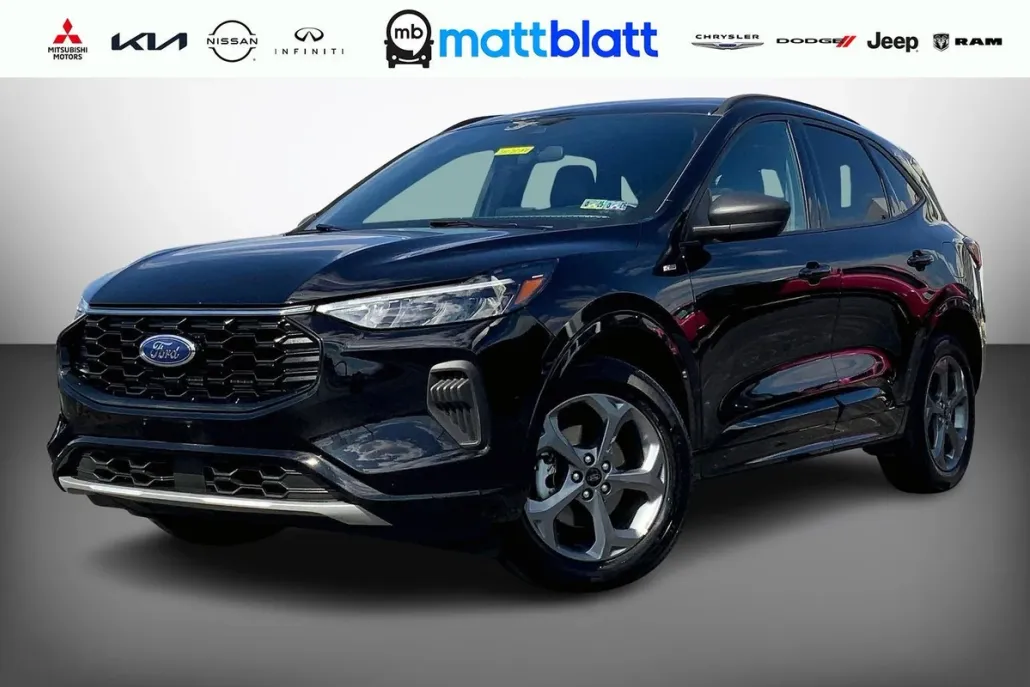 2024 Ford Escape ST-Line photo 1