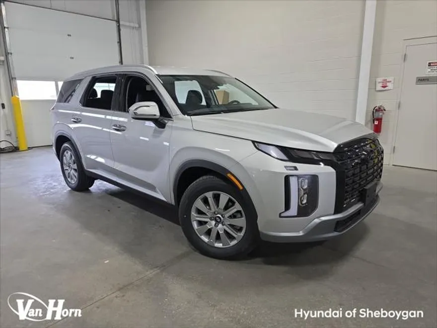 2025 Hyundai Palisade SEL photo 1