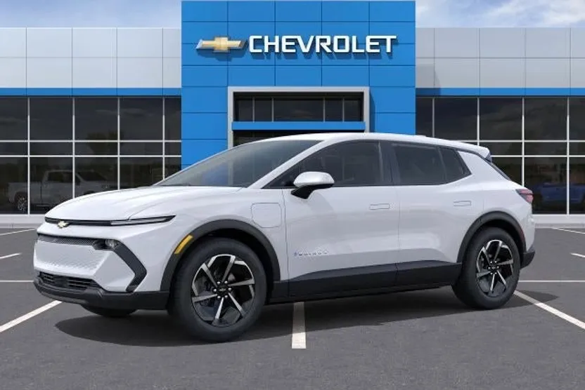 2026 Chevrolet Equinox EV 1LT photo 1