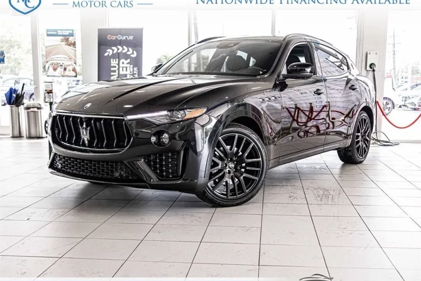 2022 Maserati Levante GT photo 1