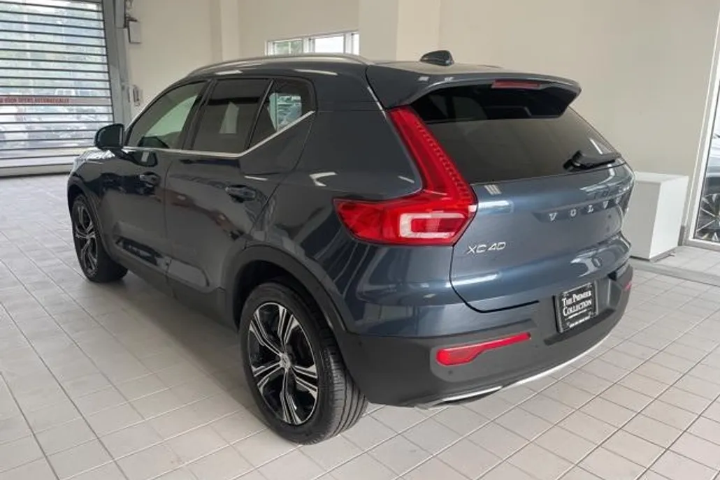 2019 Volvo XC40 T5 Inscription photo 1