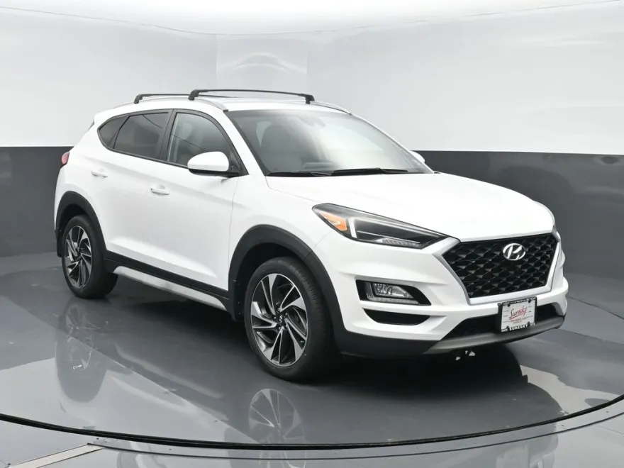 2020 Hyundai Tucson Sport photo 1