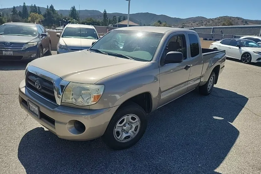 2006 Toyota Tacoma Base photo 1