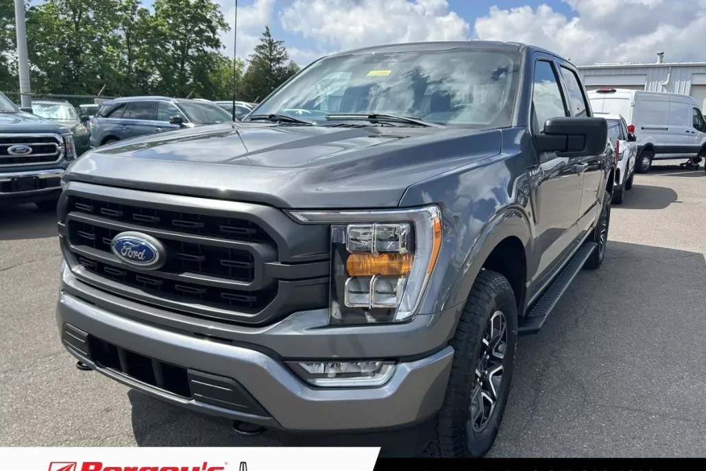 2023 Ford F-150 XLT photo 1