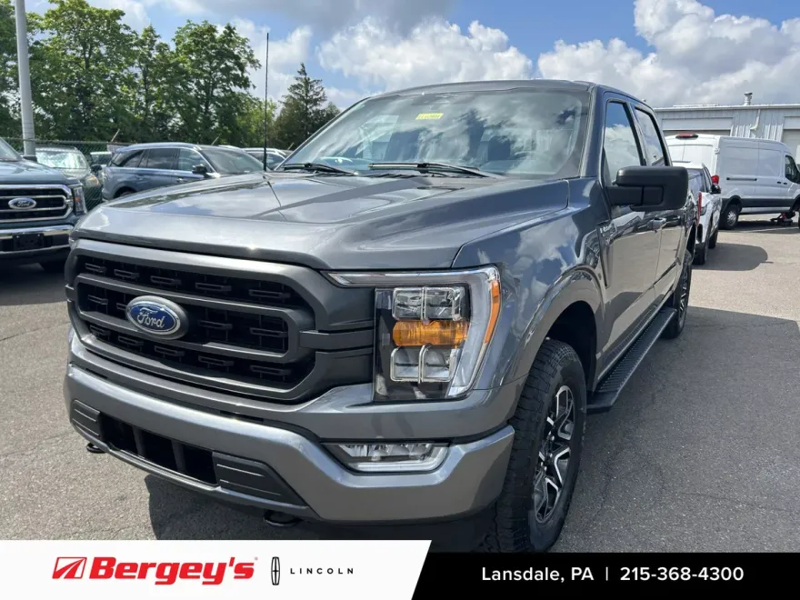 2023 Ford F-150 XLT photo 1