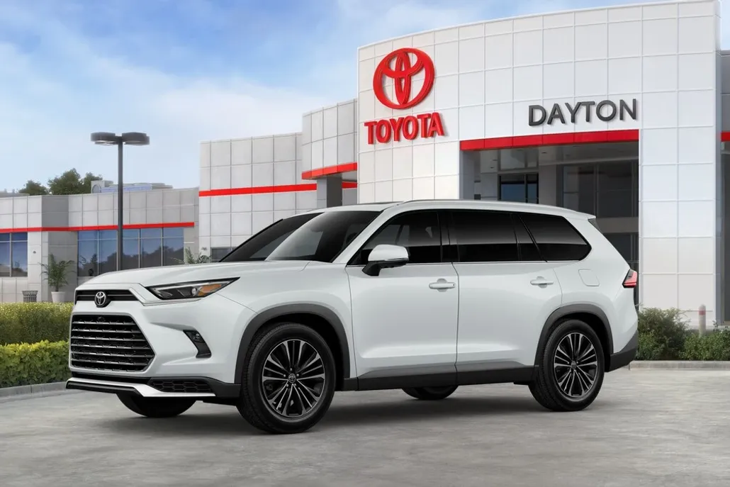 2025 Toyota Highlander Platinum Hybrid photo 1