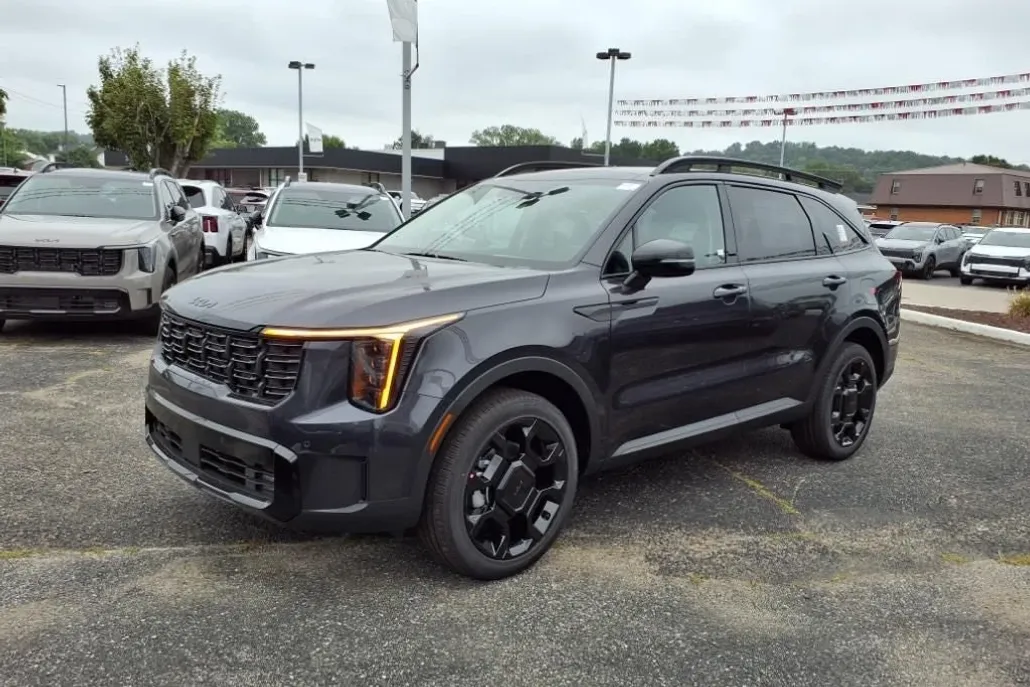 2026 Kia Sorento X-Line EX photo 1