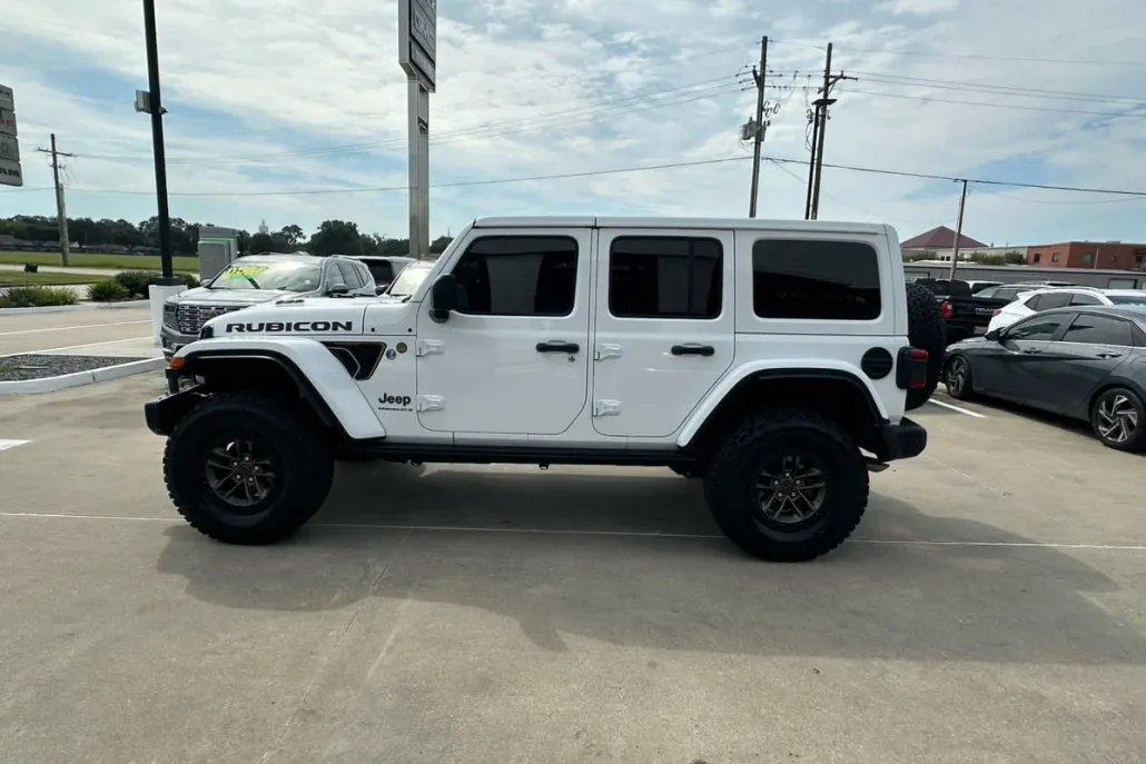 2024 Jeep Wrangler Rubicon 392 photo 1