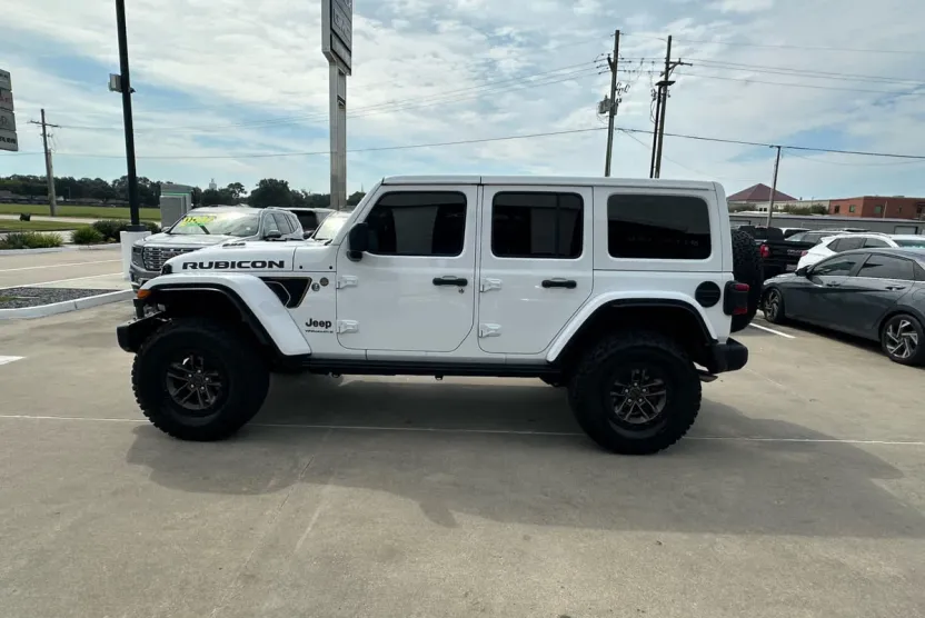 2024 Jeep Wrangler Rubicon 392 photo 1