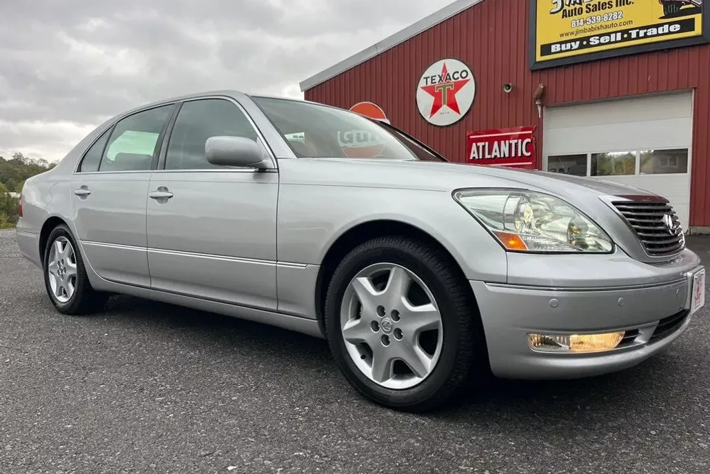 2005 Lexus LS 430 photo 1