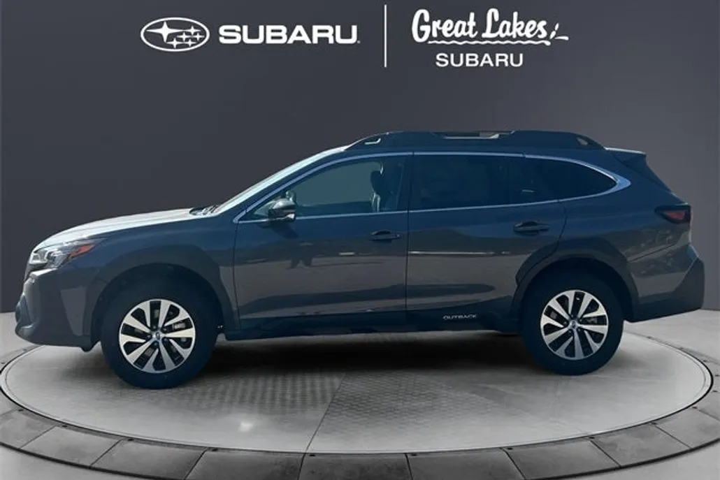 2025 Subaru Outback Premium photo 1