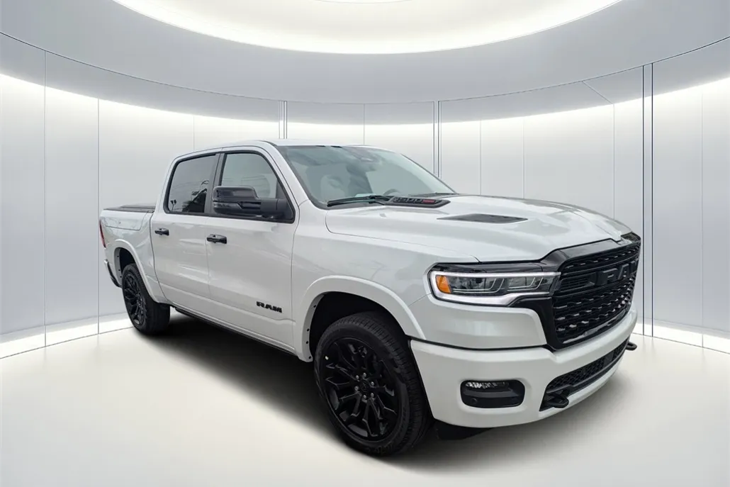 2025 Ram 1500 Limited photo 1
