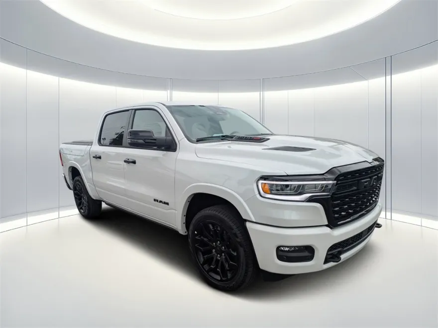 2025 Ram 1500 Limited photo 1