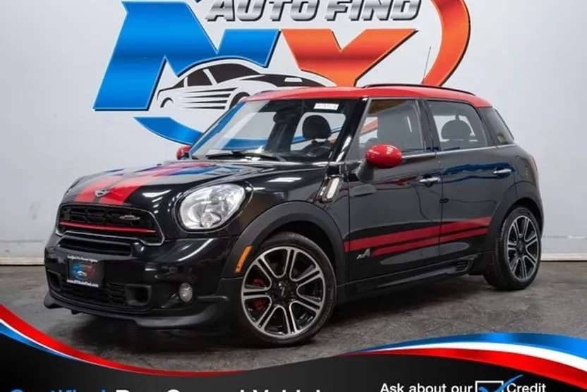 2015 Mini Cooper ALL4 photo 1