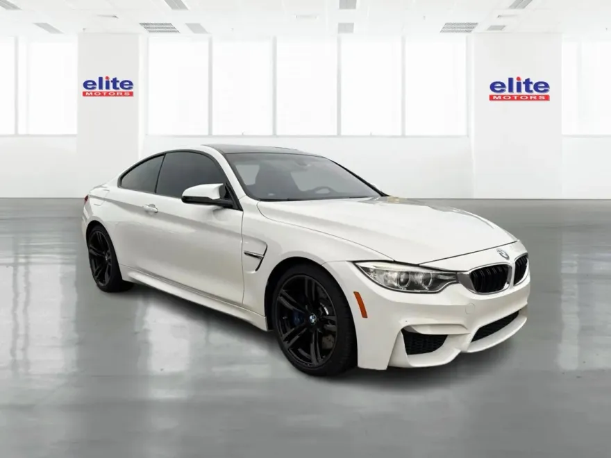 2015 Bmw M4 Coupe photo 1