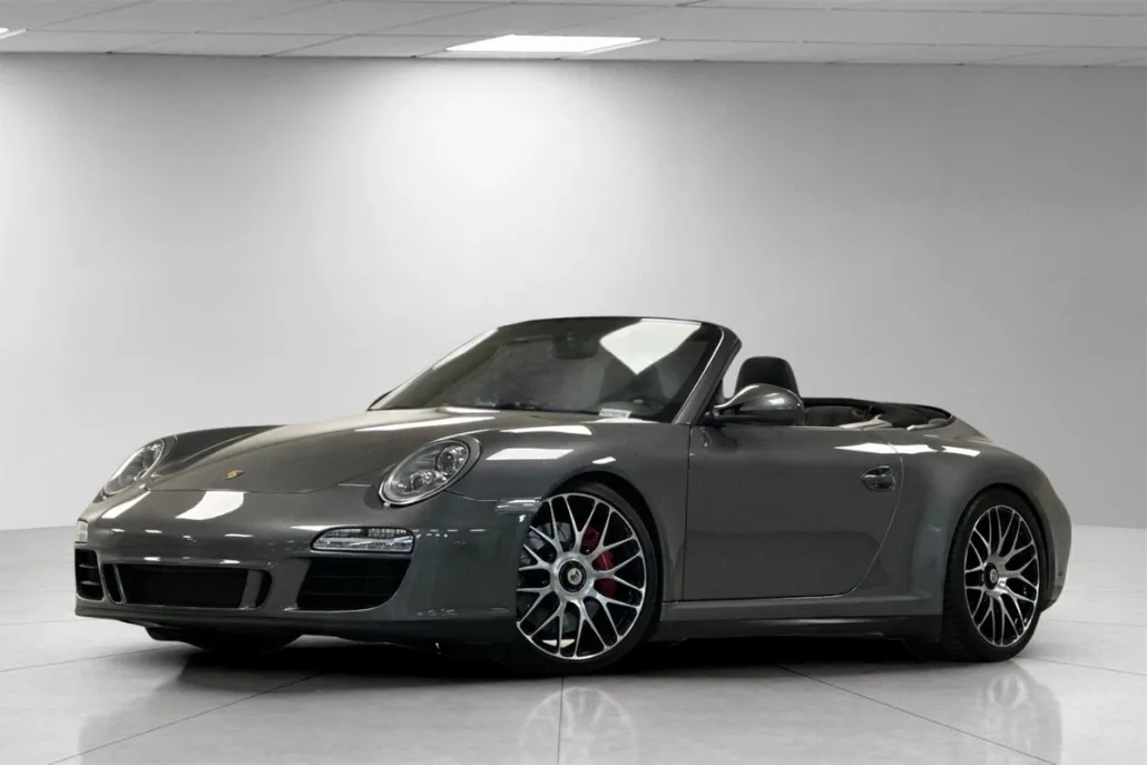 2012 Porsche 911 4 GTS Cabriolet photo 1