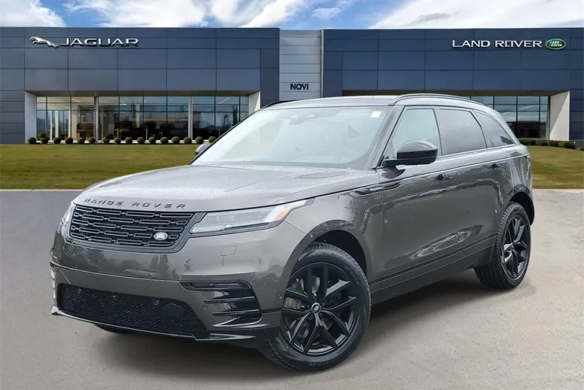 2026 Land Rover Range Rover Velar SE photo 1