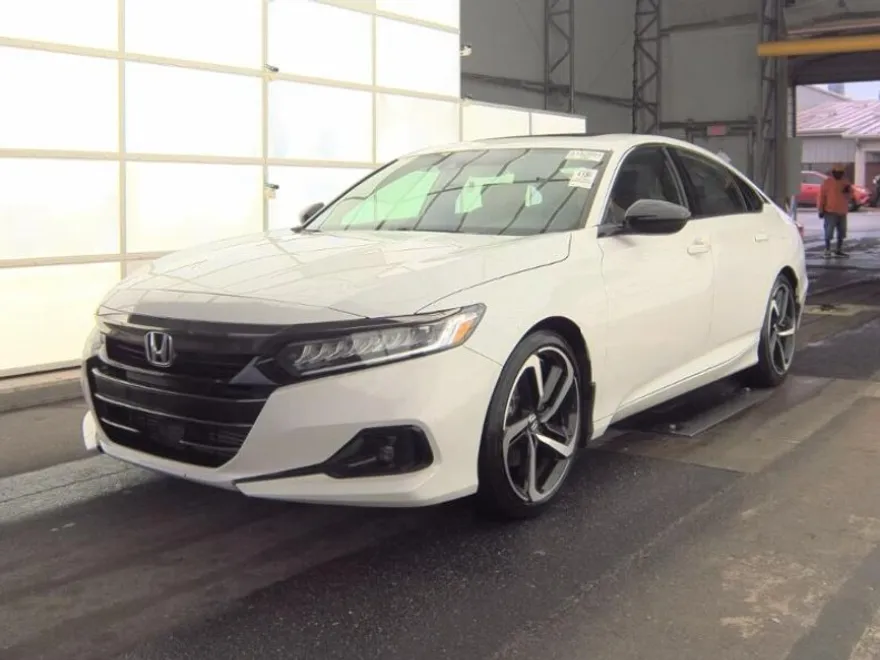 2022 Honda Accord Sport 2.0T photo 1