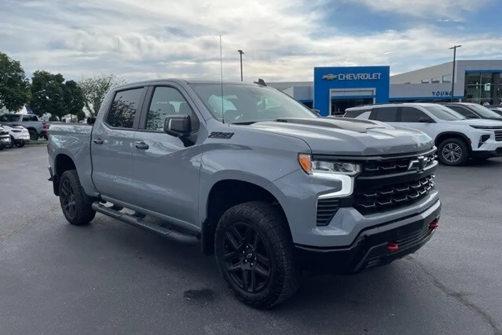 2024 Chevrolet Silverado 1500 LT Trail Boss photo 1