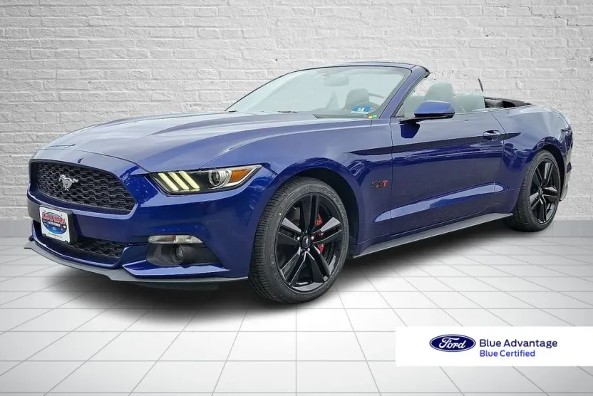2016 Ford Mustang EcoBoost Premium photo 1