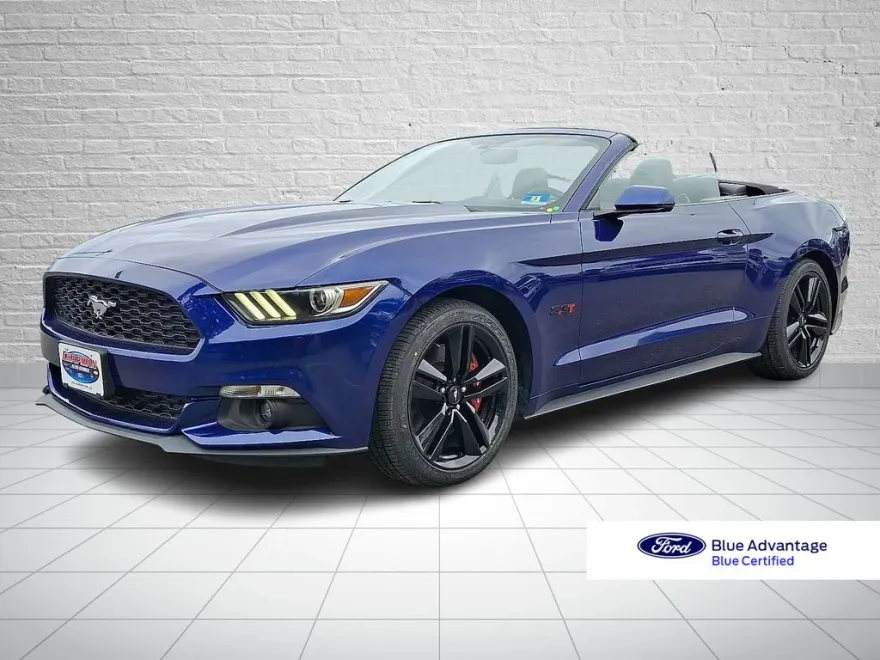 2016 Ford Mustang EcoBoost Premium photo 1