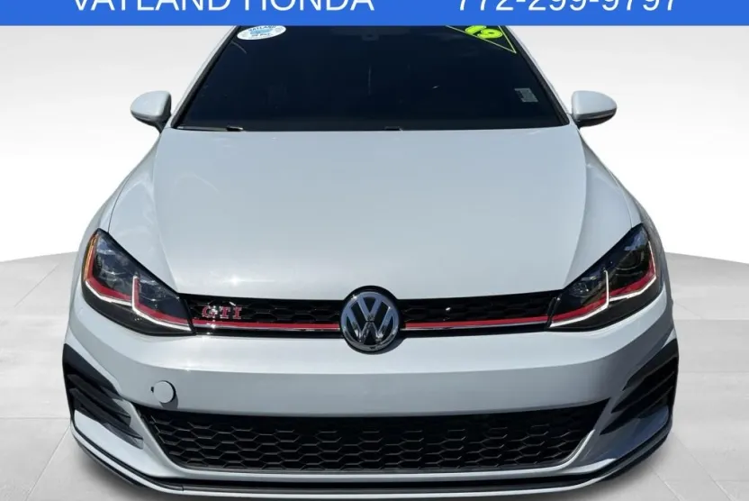 2019 Volkswagen Golf GTI Rabbit SE Autobahn photo 1