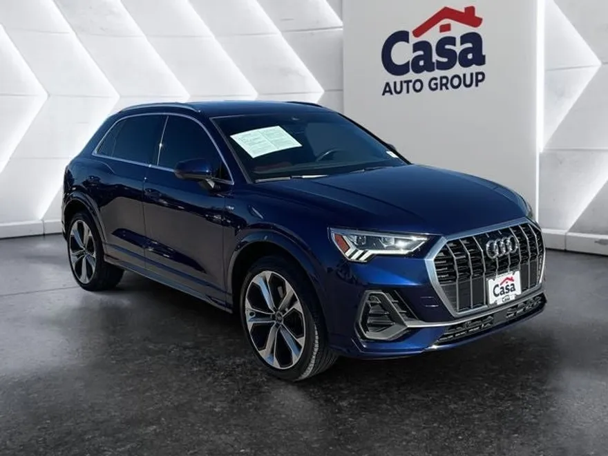 2021 Audi Q3 S line Premium Plus photo 1